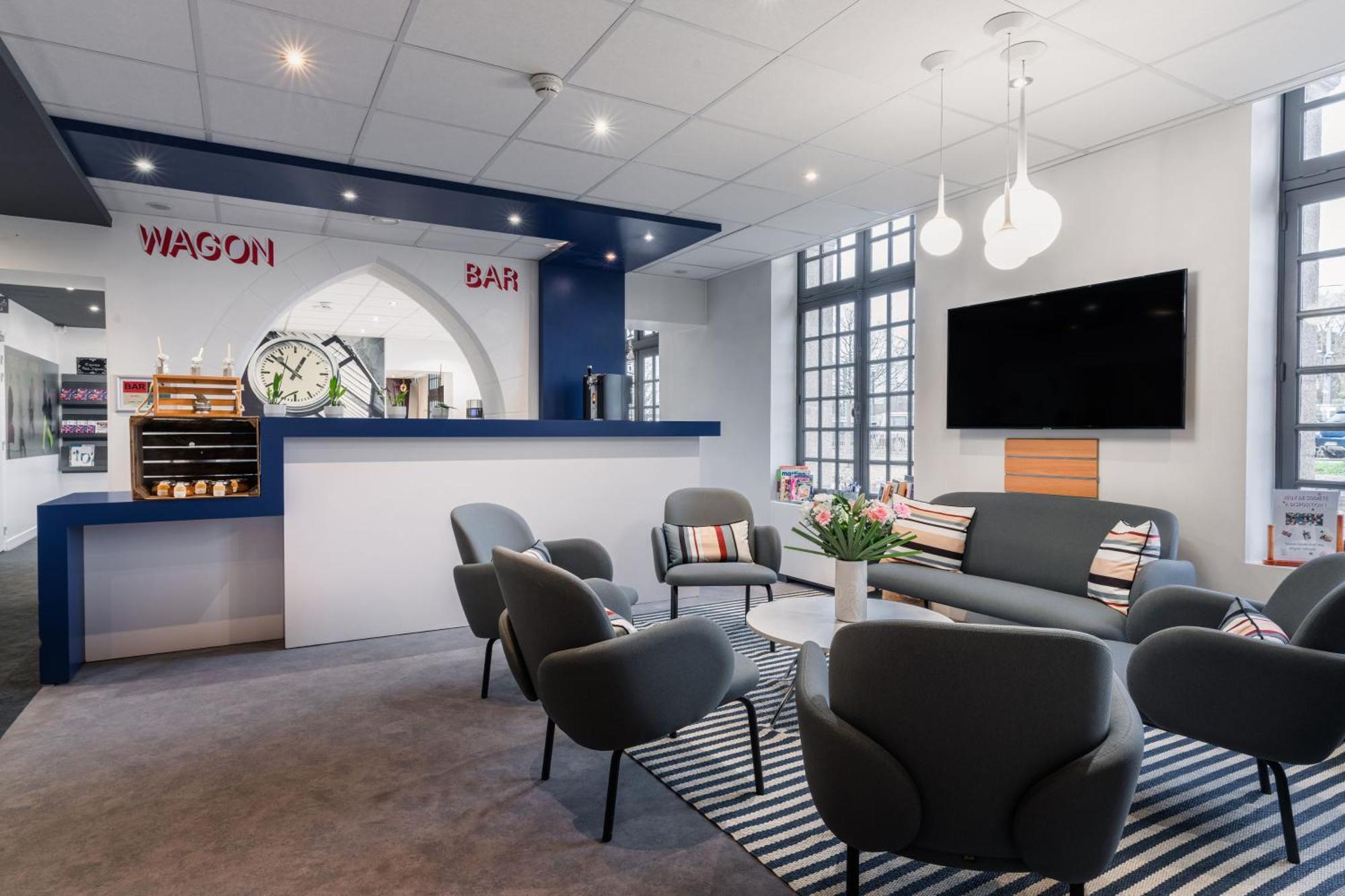 Ibis Styles Vannes Gare Centre Экстерьер фото