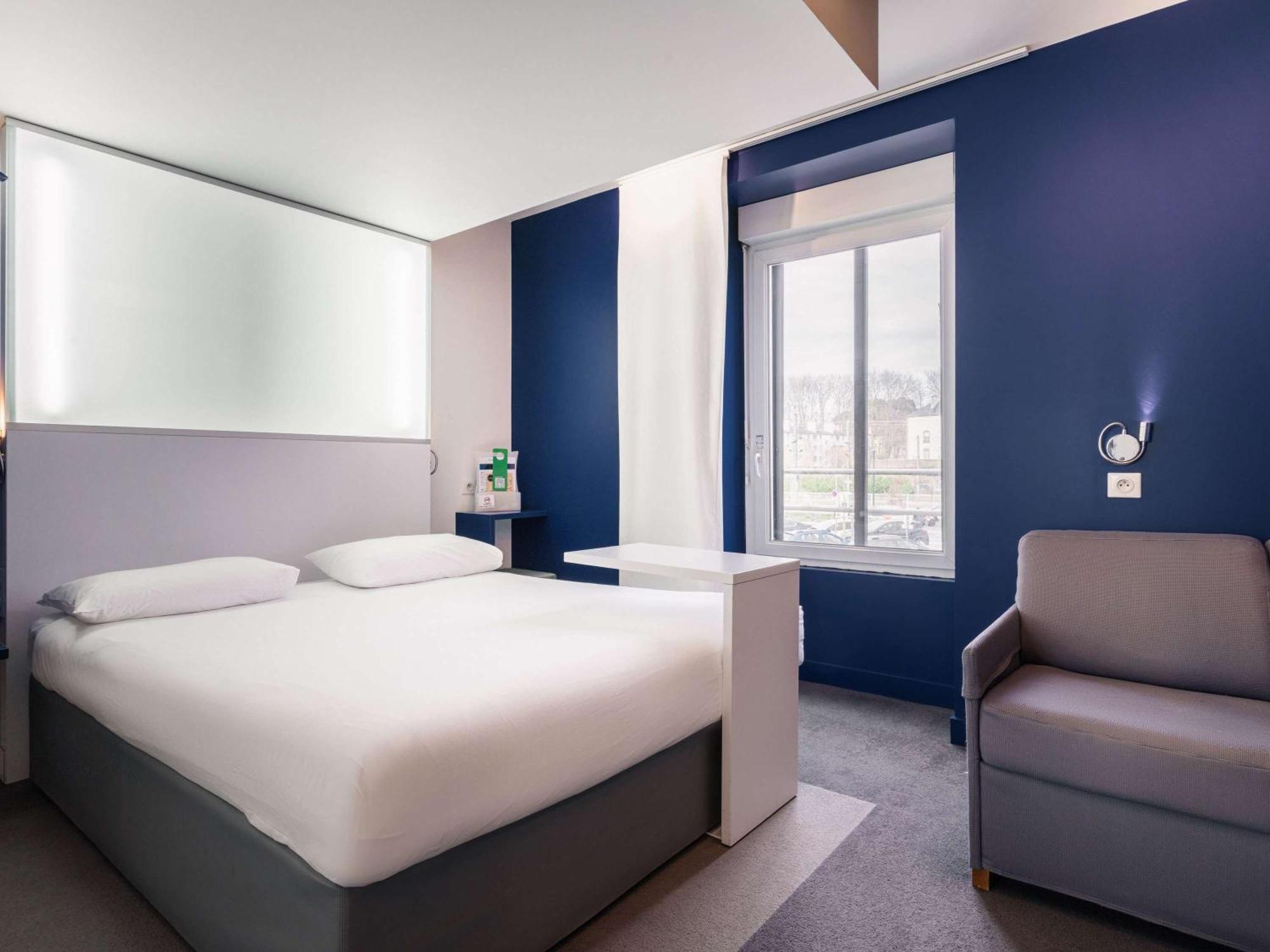 Ibis Styles Vannes Gare Centre Экстерьер фото