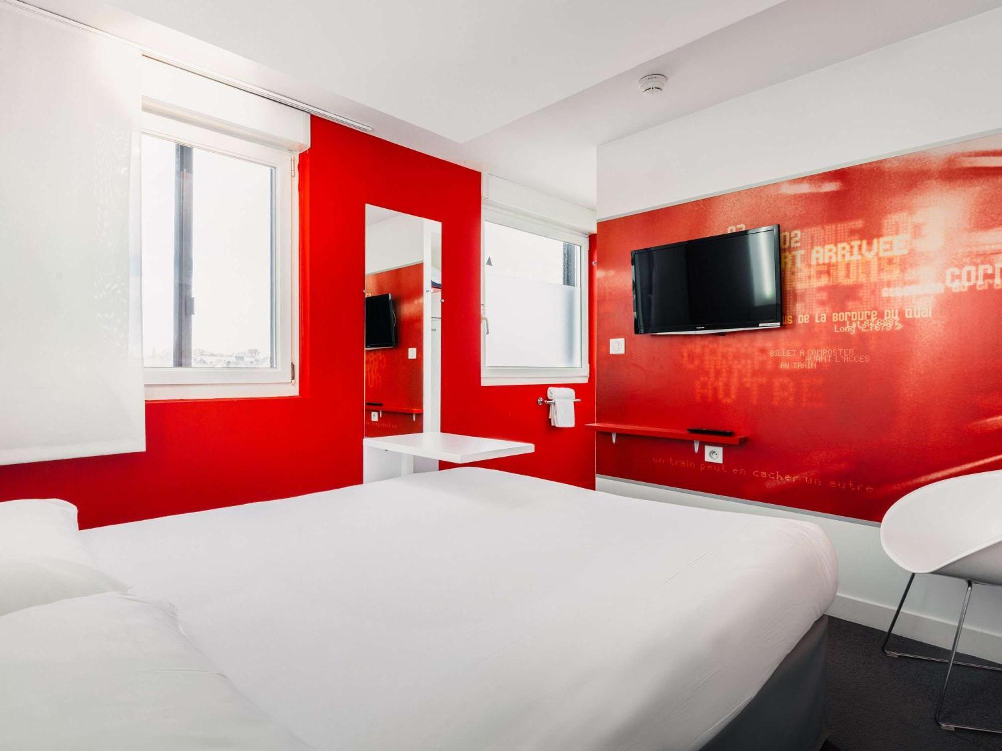 Ibis Styles Vannes Gare Centre Экстерьер фото