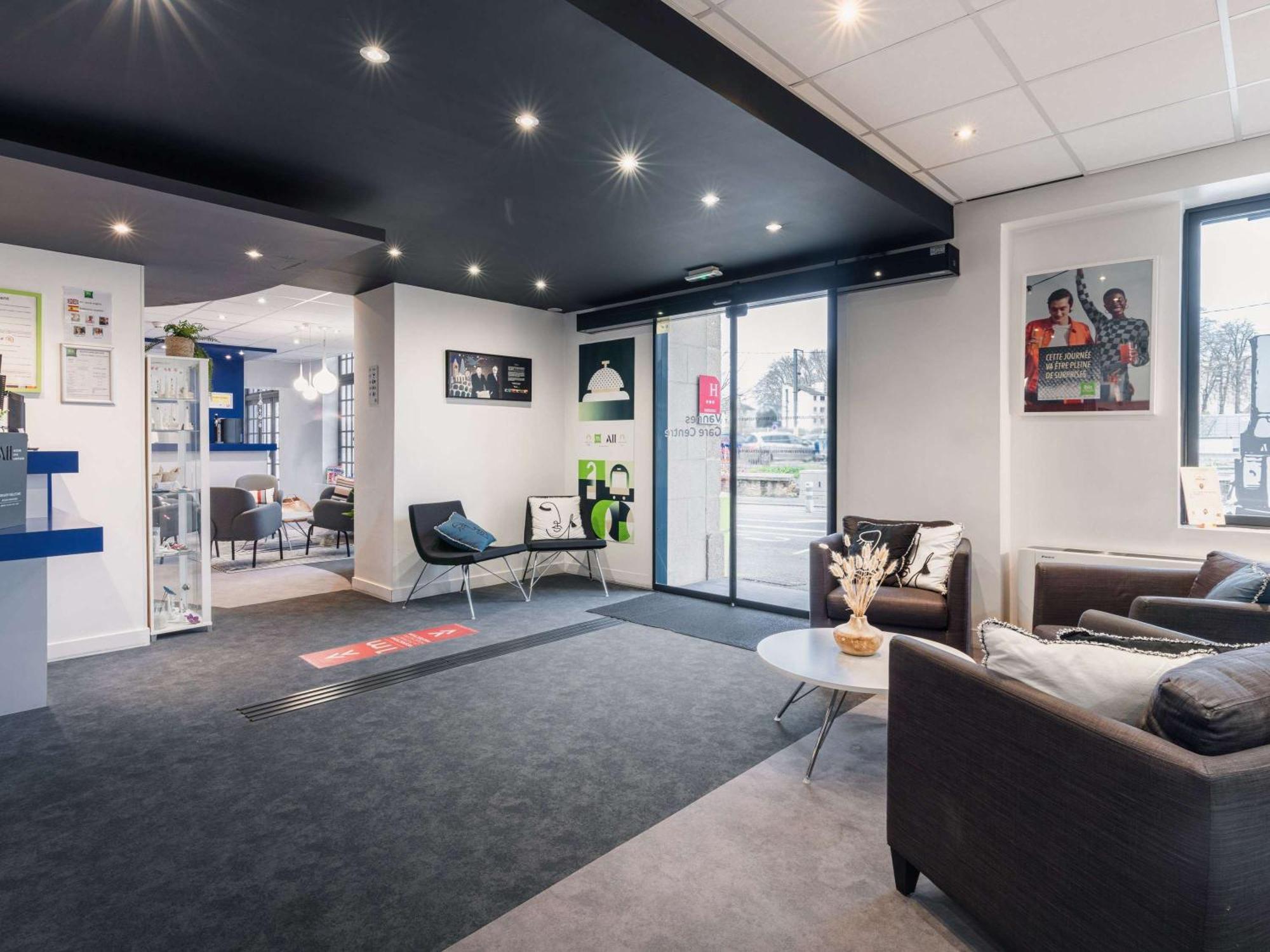 Ibis Styles Vannes Gare Centre Экстерьер фото